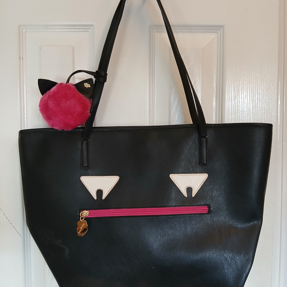 Women's Black Tote Bag with Pink Accent - Unbranded